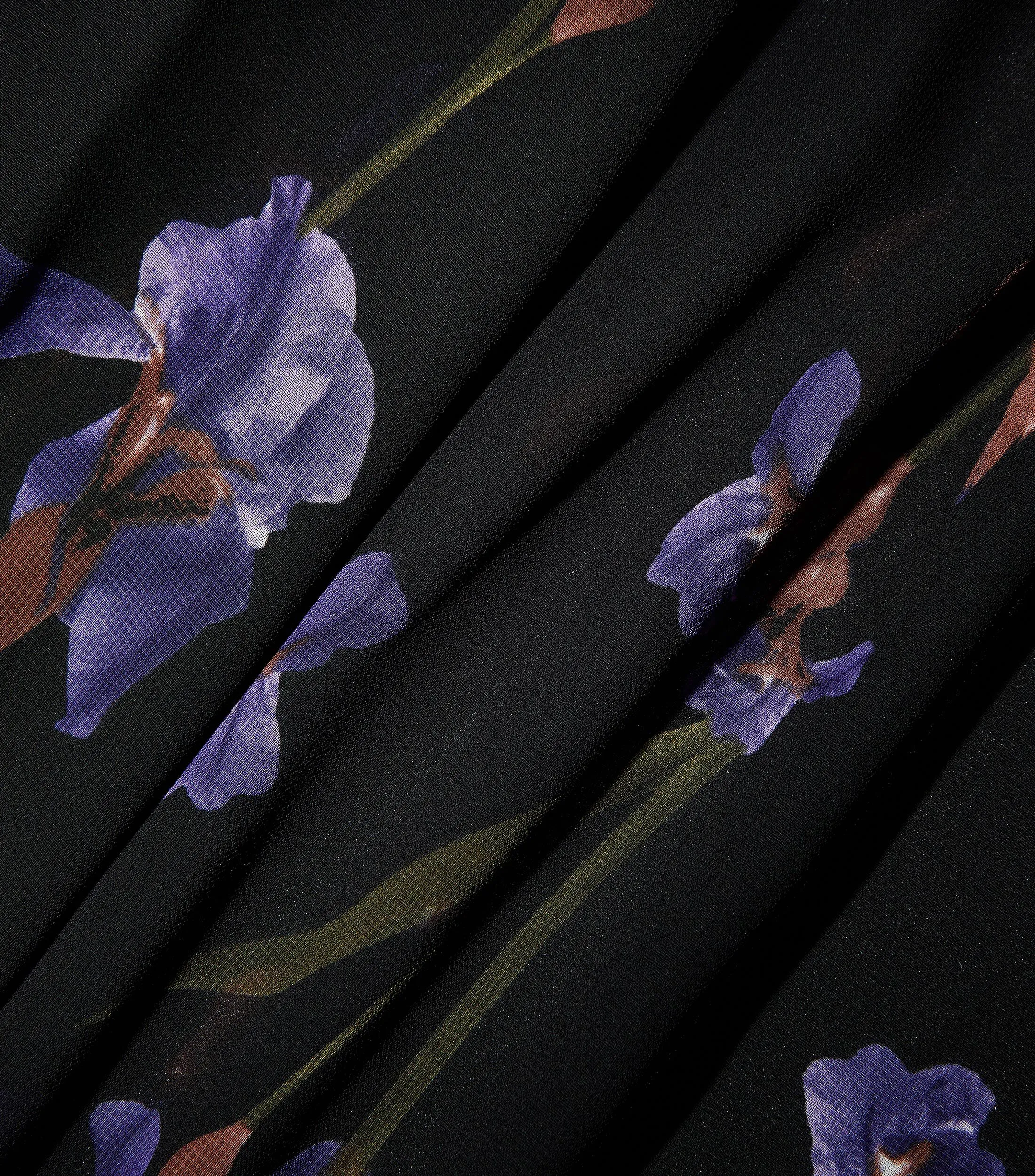 BCBGMAXAZRIA Blusa estampada de manga larga Mujer