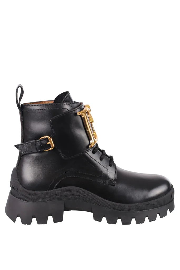 Botines negros con logo D2