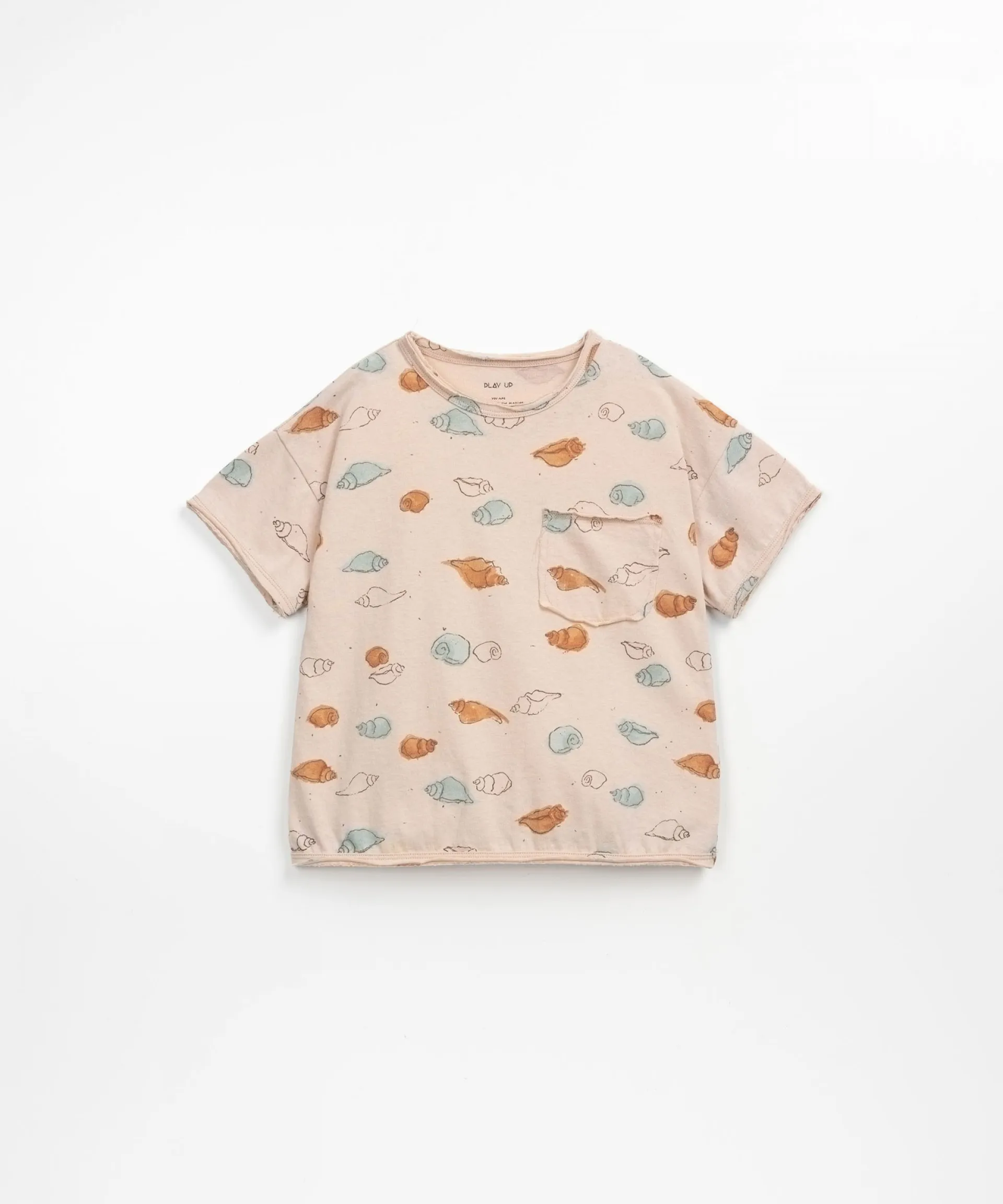CAMISETA ANTIUV CON FIBRAS RECICLADAS | TEXTILE ART