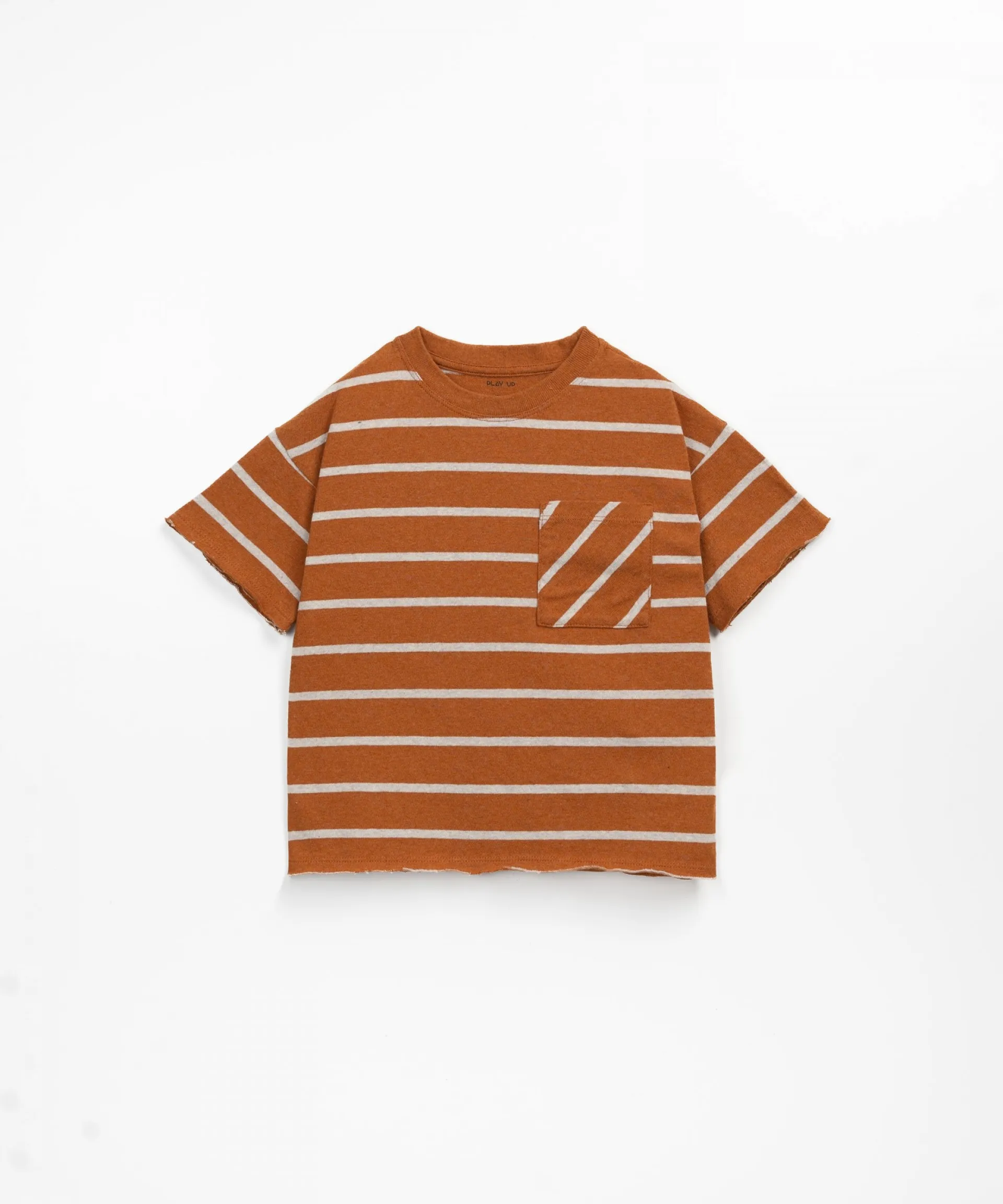 Camiseta con estampado de rayas | Textile Art