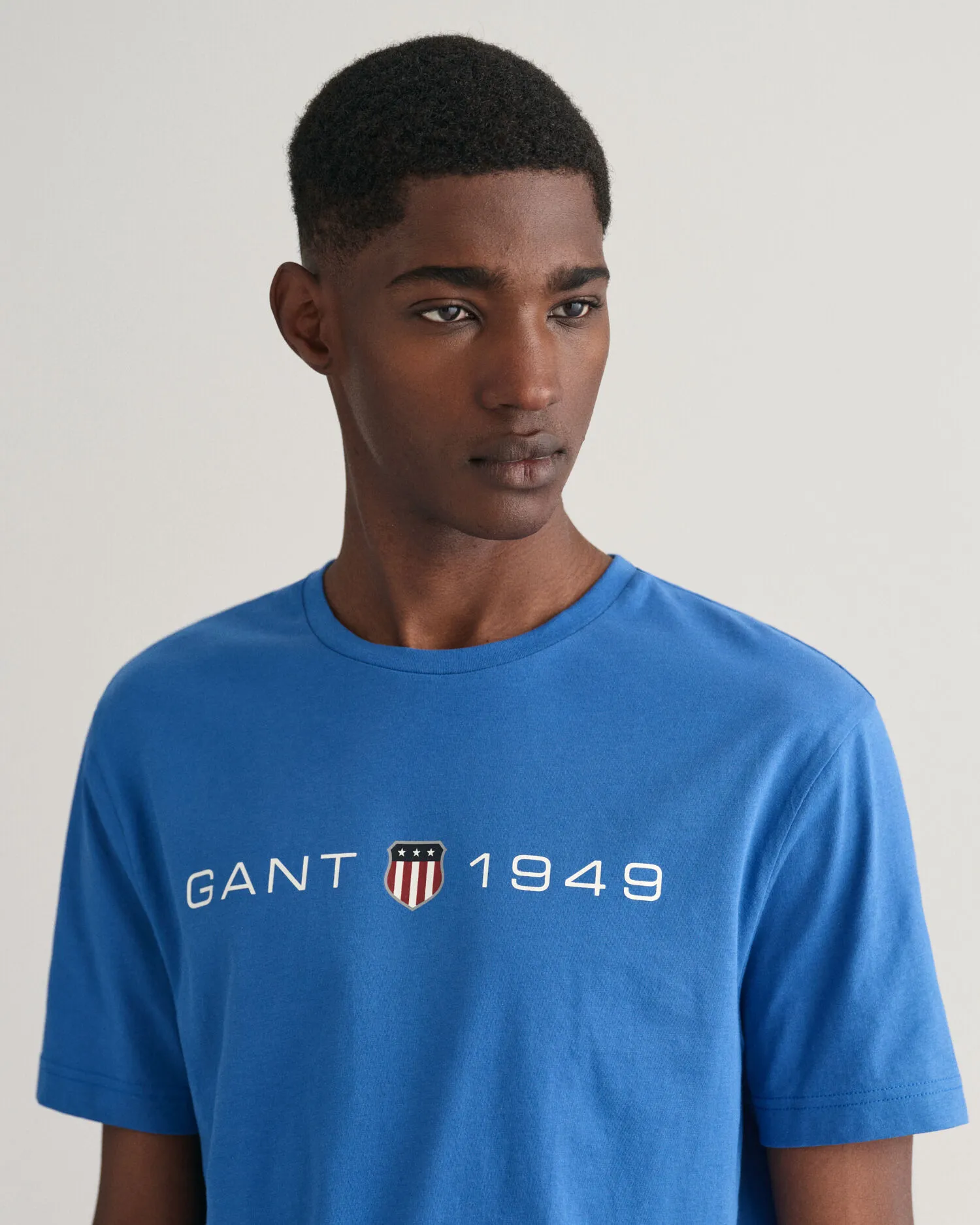 Camiseta con estampado gráfico