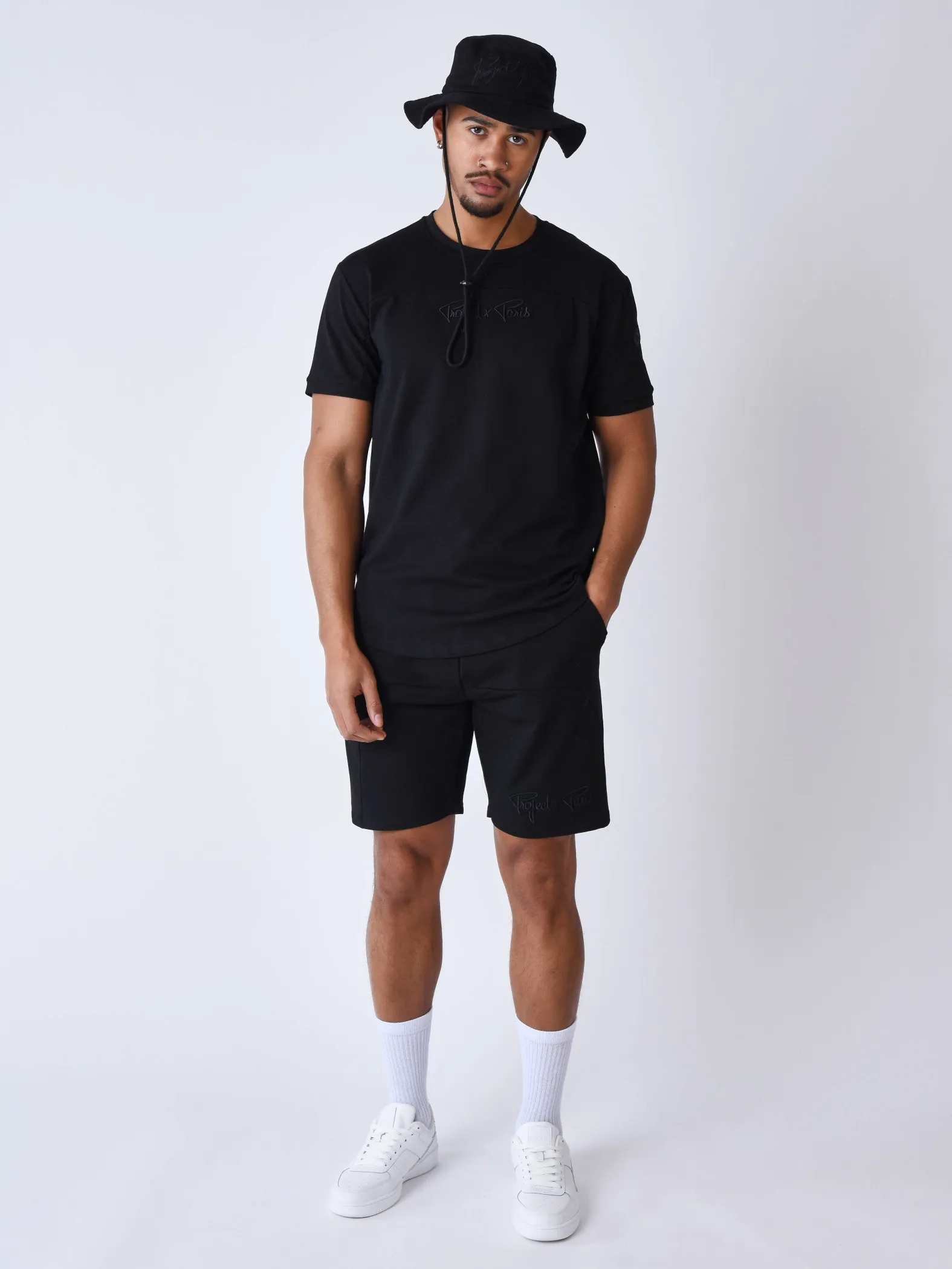Camiseta técnica con recortes
