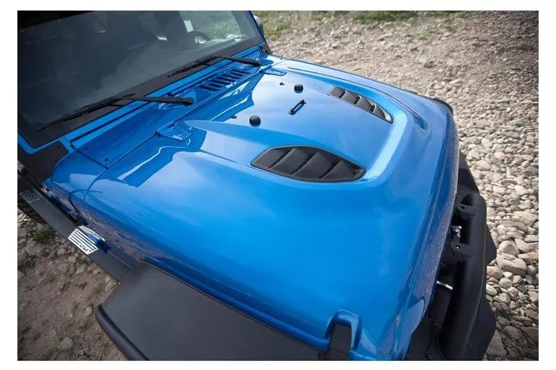 Capó ventilado Stingray Smittybilt SRC Stingray