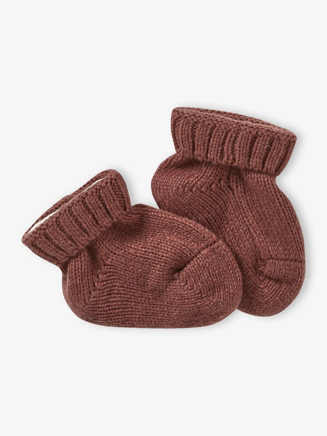 Conjunto para recién nacido de punto tricot: gorro + manoplas + zapatillas de casa