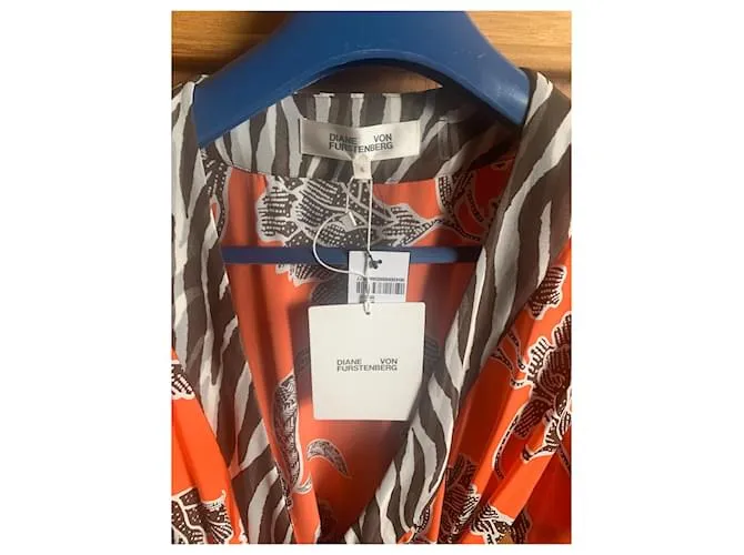 Diane Von Furstenberg Vestido ajustado Negro Blanco Naranja 