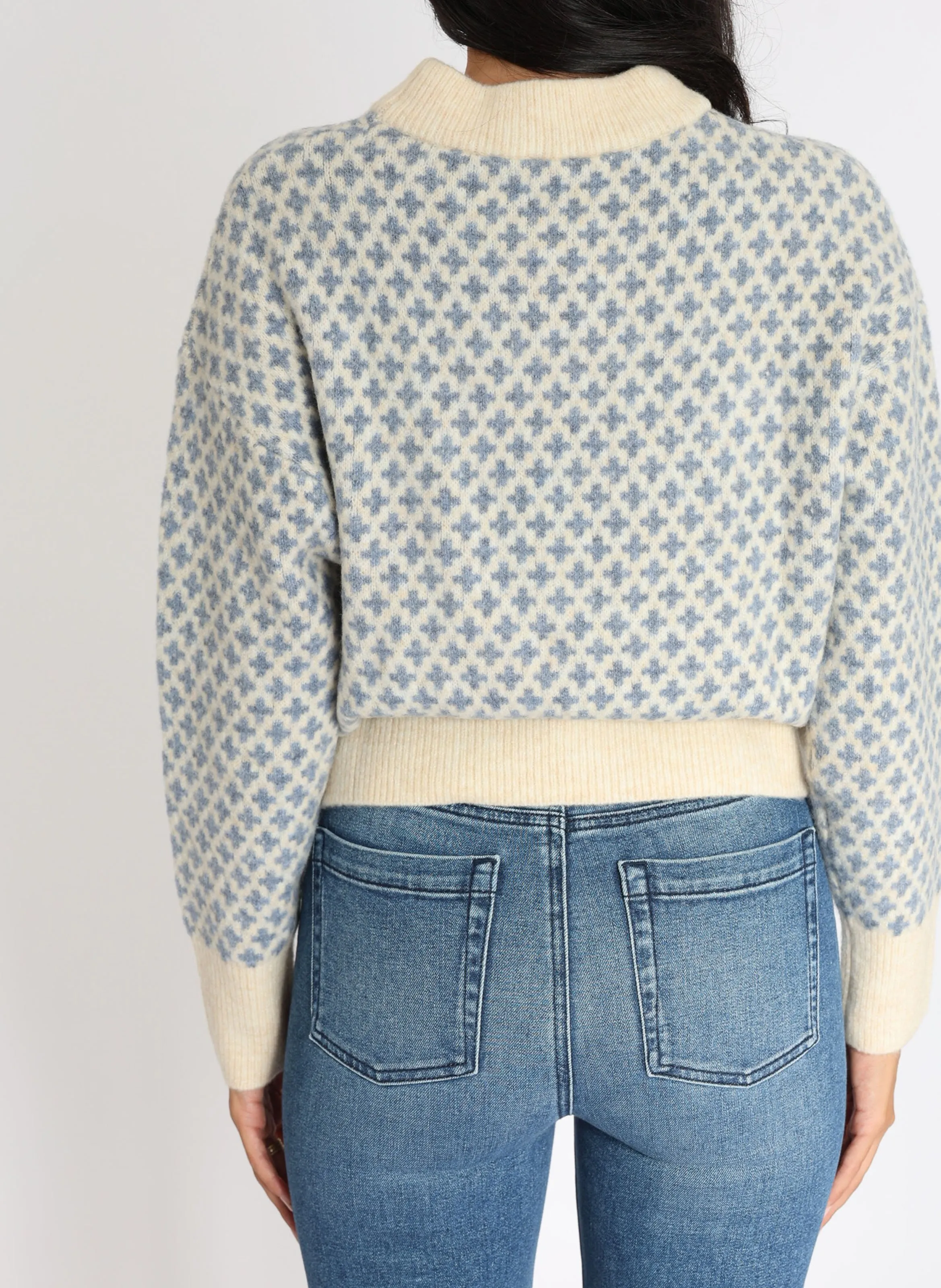 KOOKAI ALICE  JERSEY HOLGADO DE JACQUARD DE MEZCLA DE PUNTO CON CUELLO REDONDO EN BEIGE