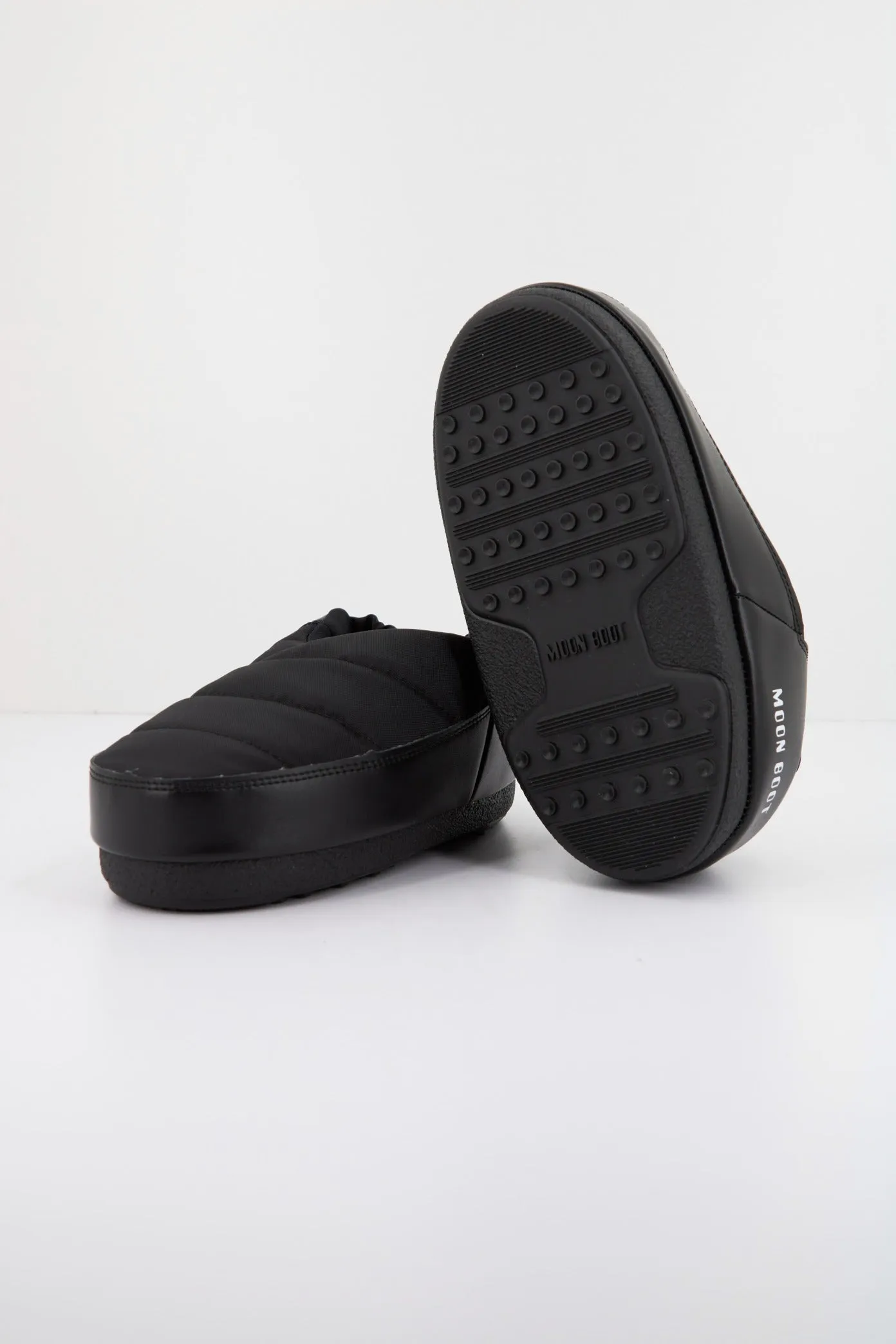 MOON BOOT