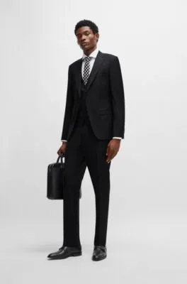 Pantalones slim fit en sarga de lana virgen