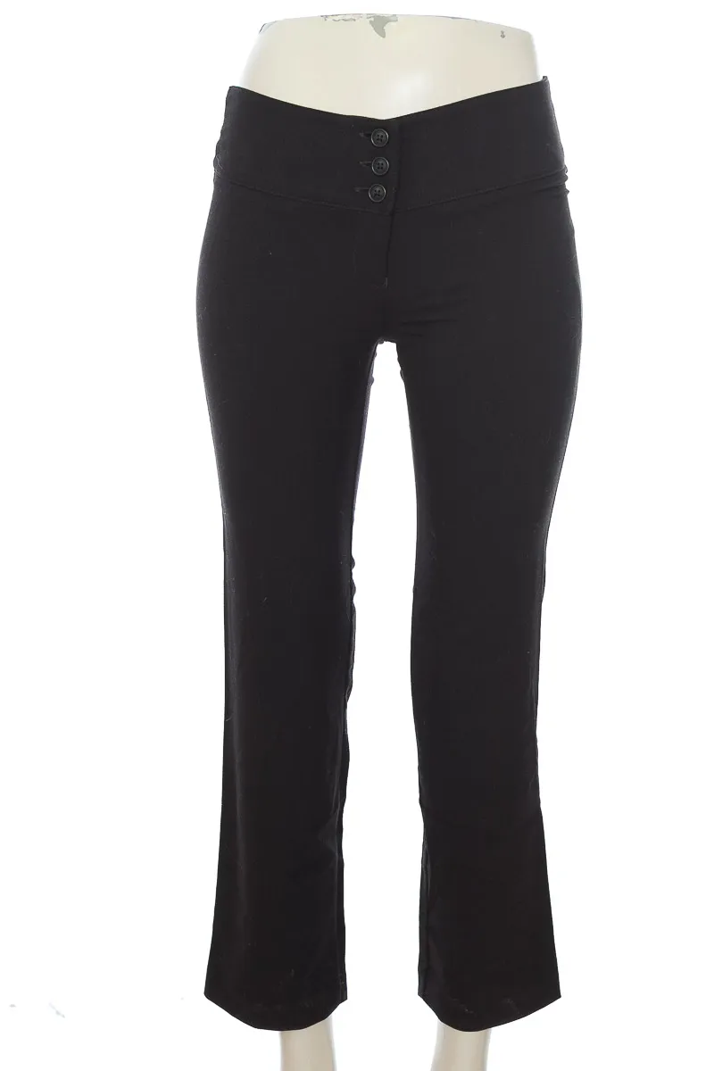 PANTALóN COLOR NEGRO  BESO DE COCO