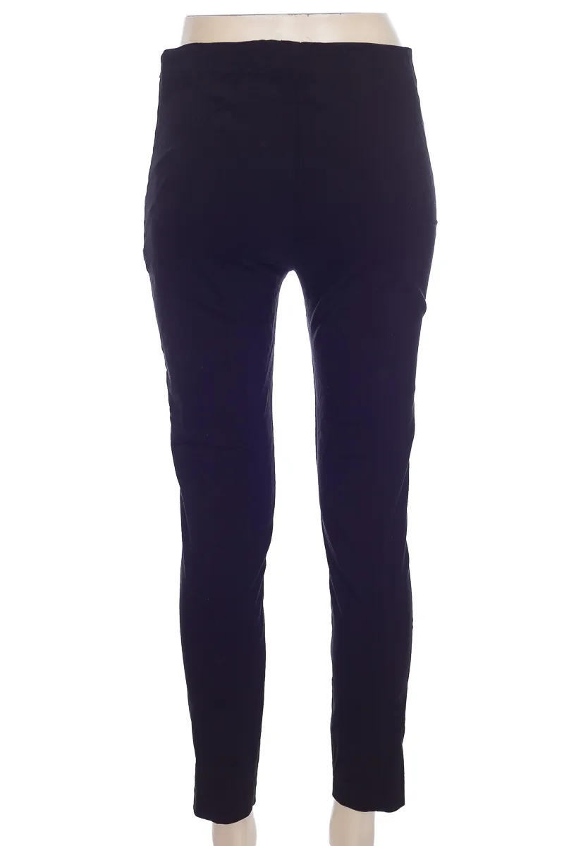 PANTALóN COLOR NEGRO  MNG