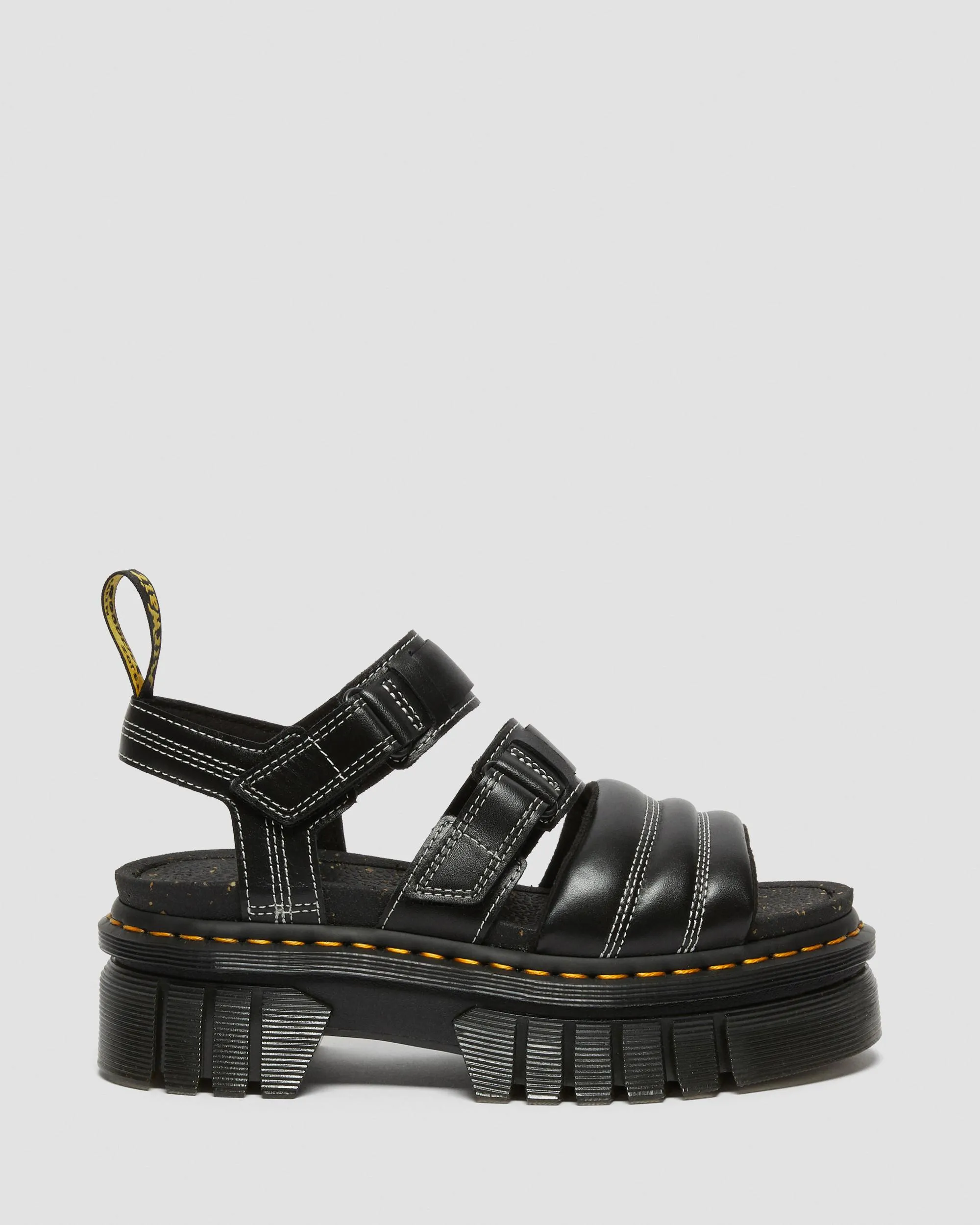 Sandalias Ricki con 3 tiras en piel