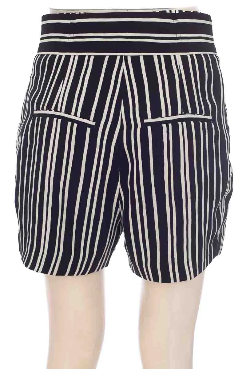 SHORT COLOR NEGRO  H&AMP;M