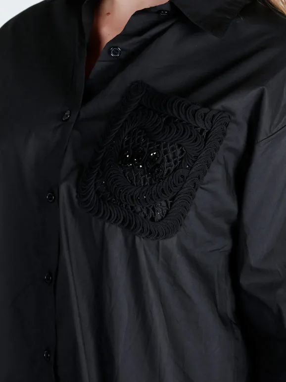 Solada Camisa de mujer oversize con bolsillo bordado