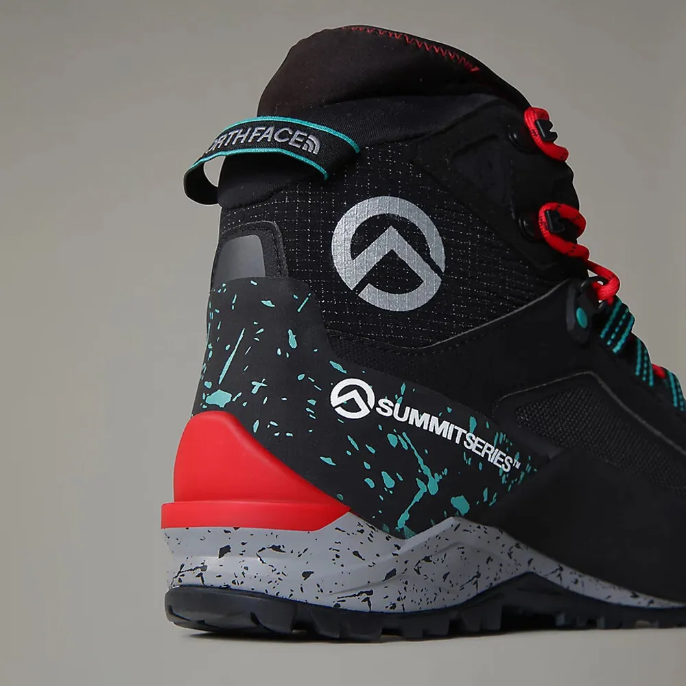 THE NORTH FACE SUMMIT SERIES BREITHORN FUTURELIGHT BOTAS TREKKING  SS25