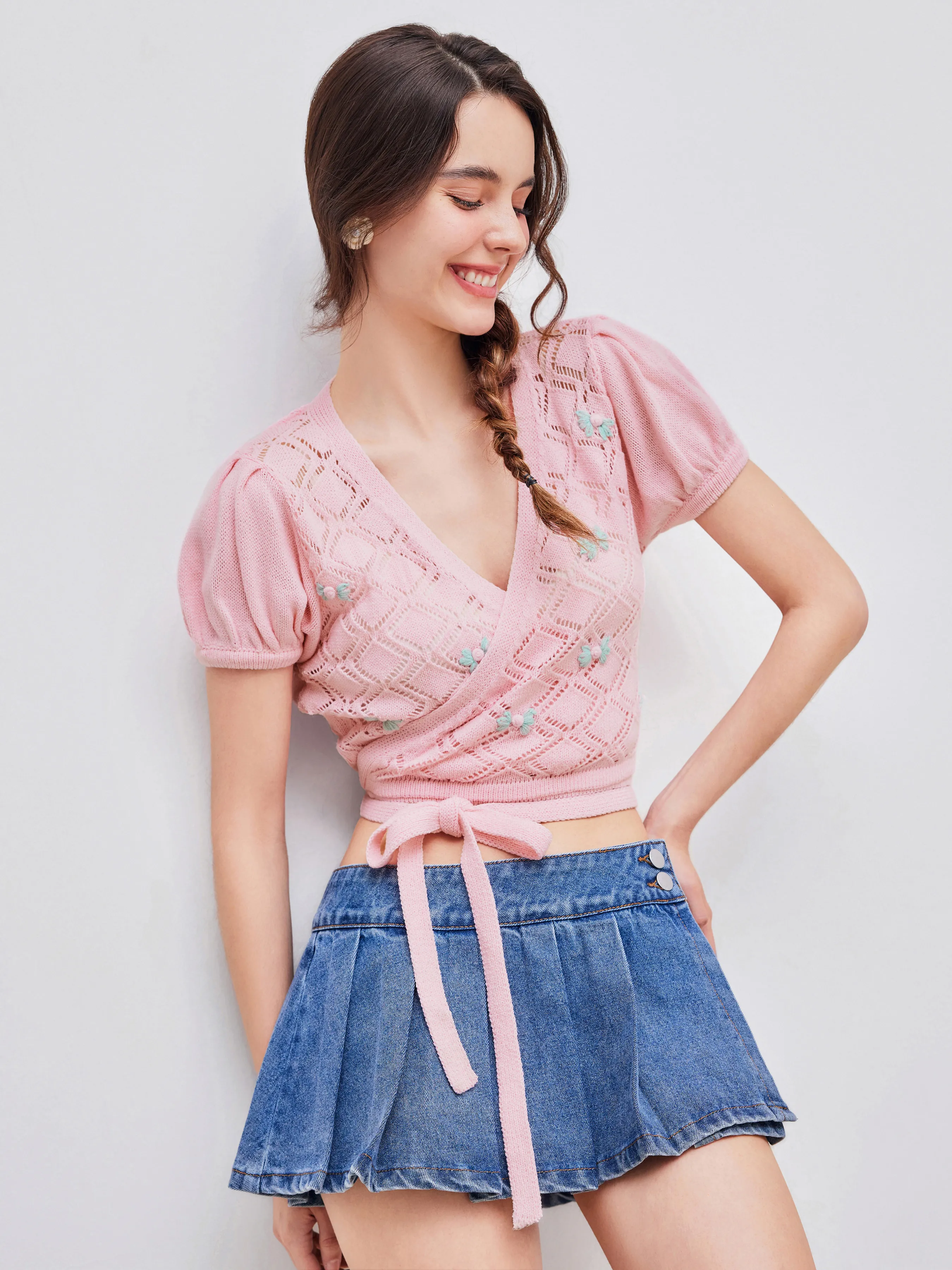 Top Crop de Punto con Lazo y Manga Abullonada Anudada