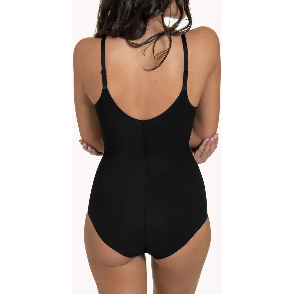 Traje negro preformado Bella