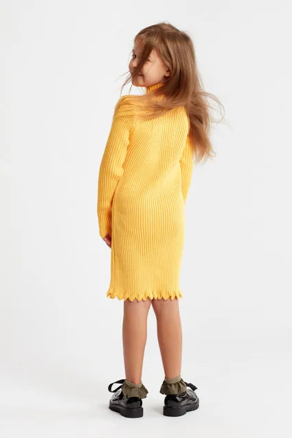 Vestido de niña Salma dorado