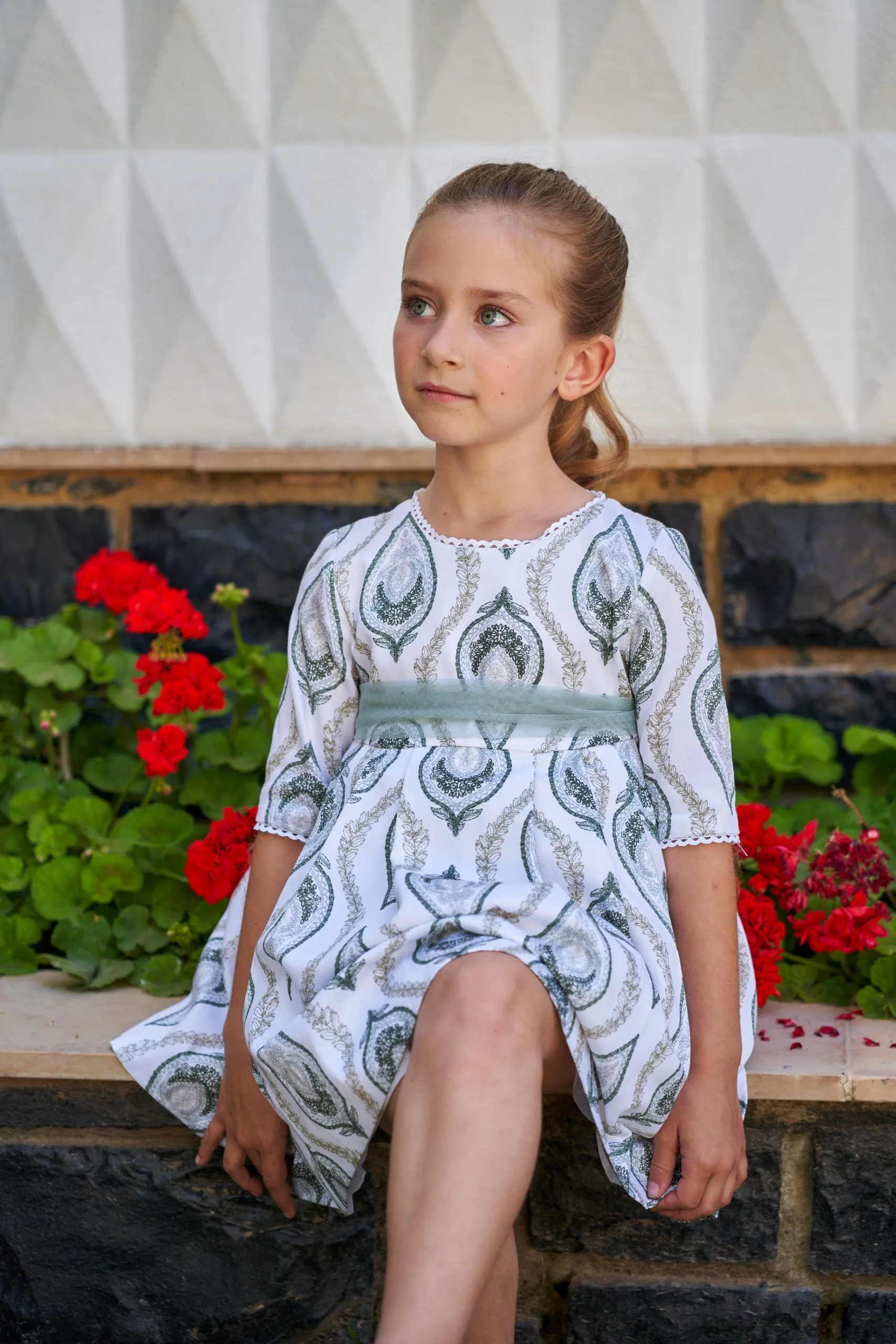 Vestido niña flores verdes
