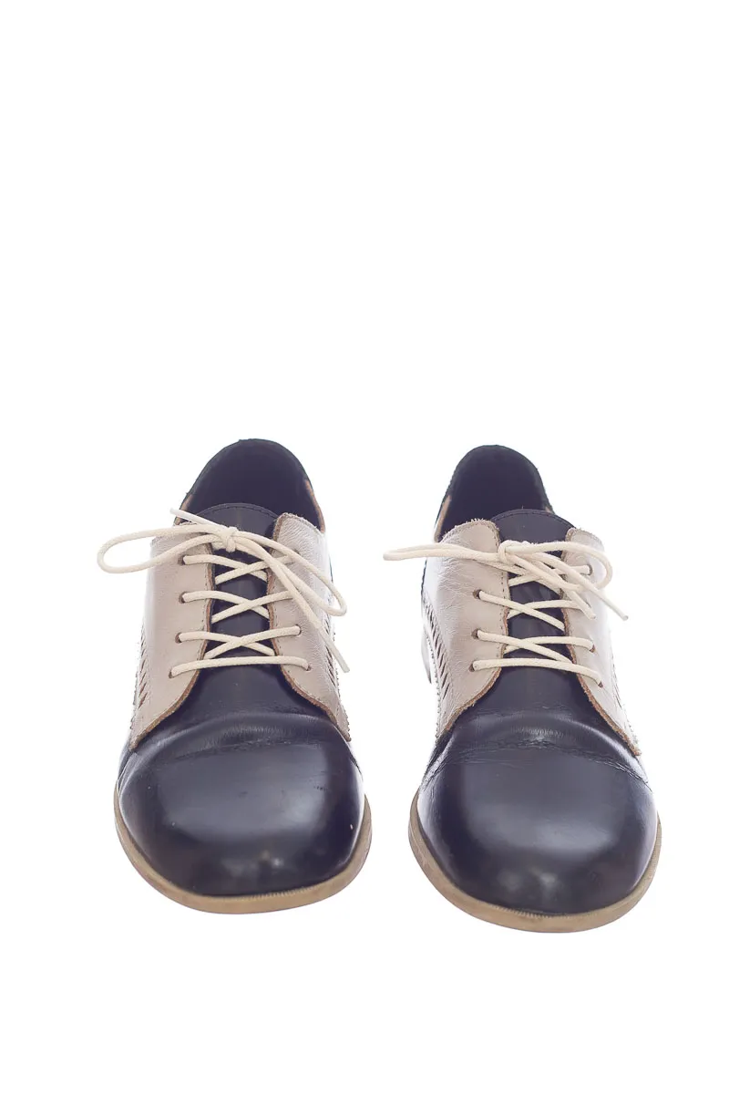 ZAPATOS COLOR NEGRO  MUSSI
